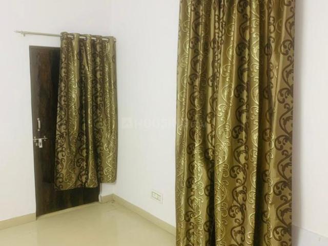 2 BHK Apartment in Govindpuram for rent Ghaziabad. The reference number is 10527486