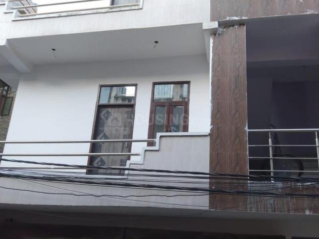 2 BHK Apartment in Govindpuram for resale Ghaziabad. The reference number is 18395939