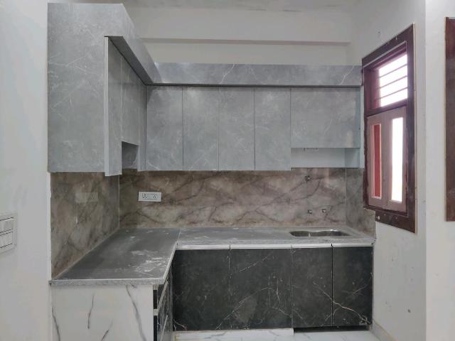 2 BHK Apartment in Govindpuram for resale Ghaziabad. The reference number is 19861656