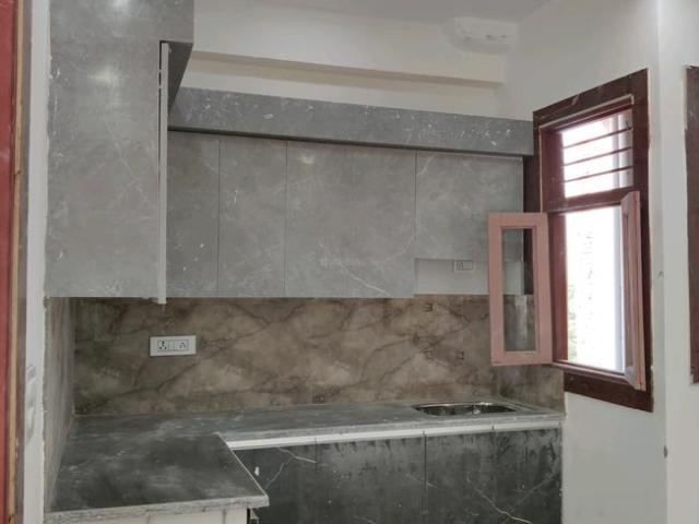 2 BHK Apartment in Govindpuram for resale Ghaziabad. The reference number is 19861664