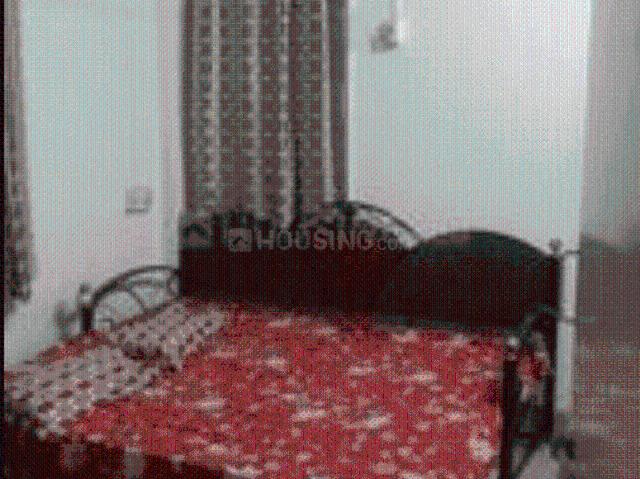 2 BHK Apartment in Gokhalenagar for rent Pune. The reference number is 19447553
