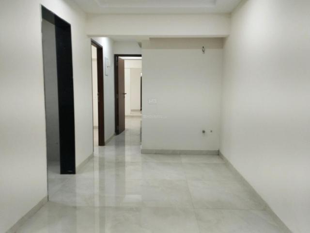 2 BHK Apartment in Goregaon East for rent Mumbai. The reference number is 18637360