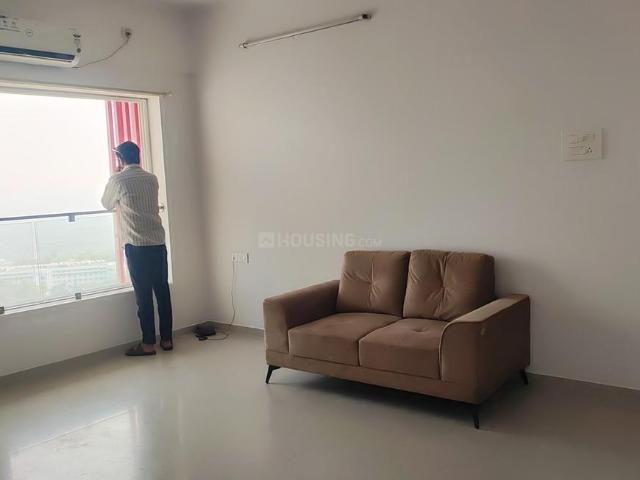 2 BHK Apartment in Goregaon East for rent Mumbai. The reference number is 18920393