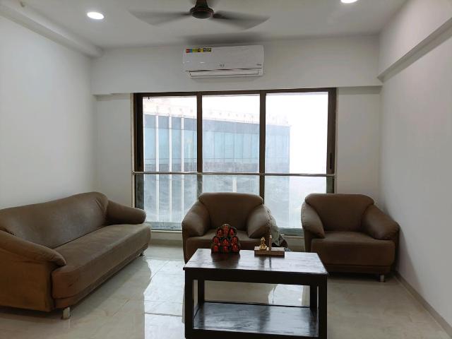 2 BHK Apartment in Goregaon East for rent Mumbai. The reference number is 19707819