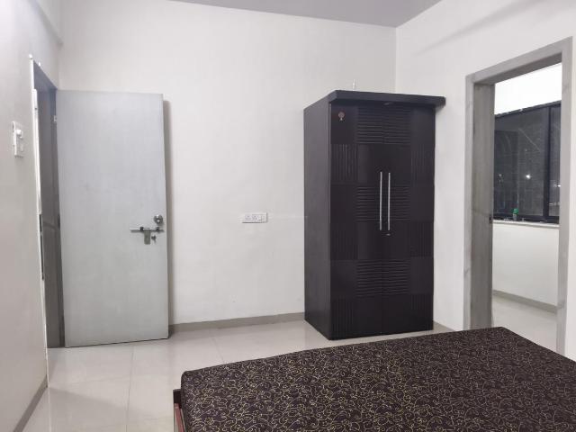 2 BHK Apartment in Goregaon East for rent Mumbai. The reference number is 19722006