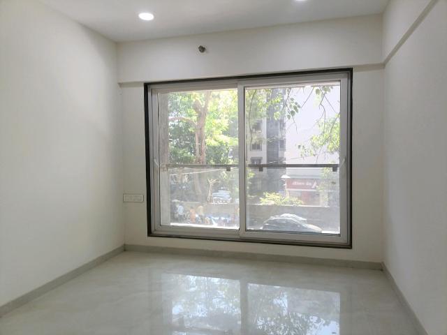 2 BHK Apartment in Goregaon East for rent Mumbai. The reference number is 19970464