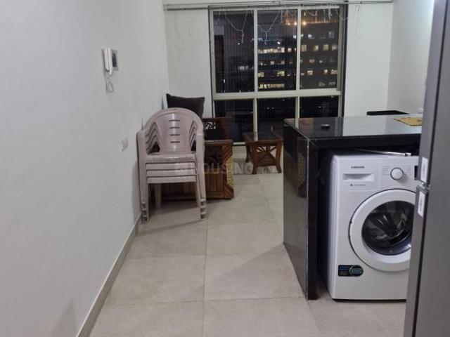 2 BHK Apartment in Goregaon East for rent Mumbai. The reference number is 19991976