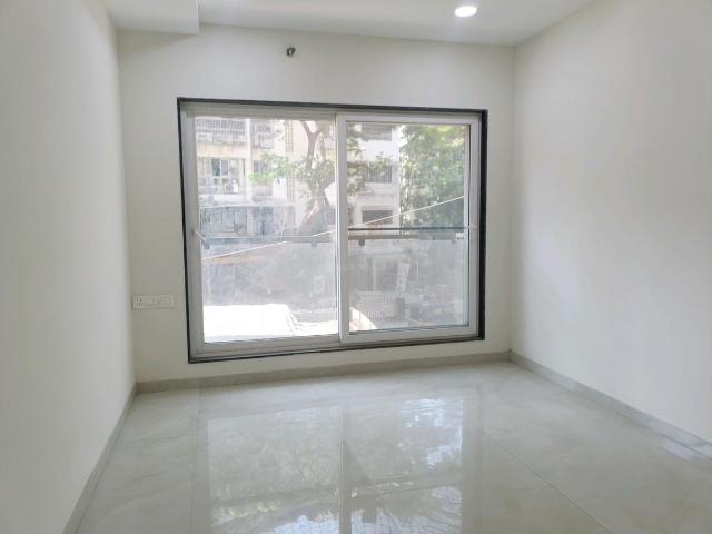 2 BHK Apartment in Goregaon East for rent Mumbai. The reference number is 19132398