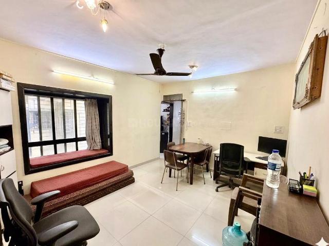 2 BHK Apartment in Goregaon East for rent Mumbai. The reference number is 20465637