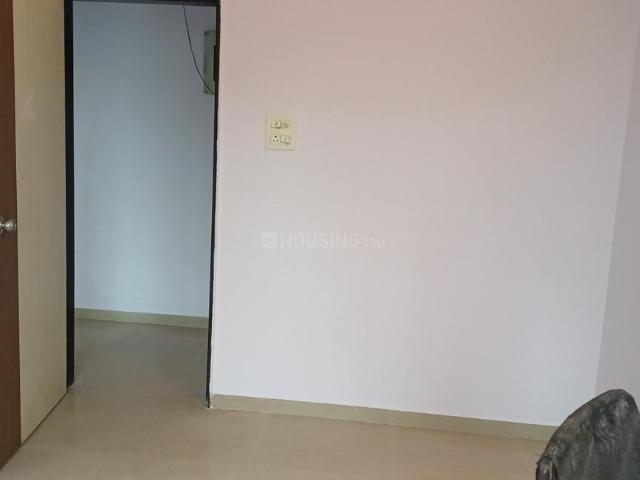 2 BHK Apartment in Goregaon East for rent Mumbai. The reference number is 20764115