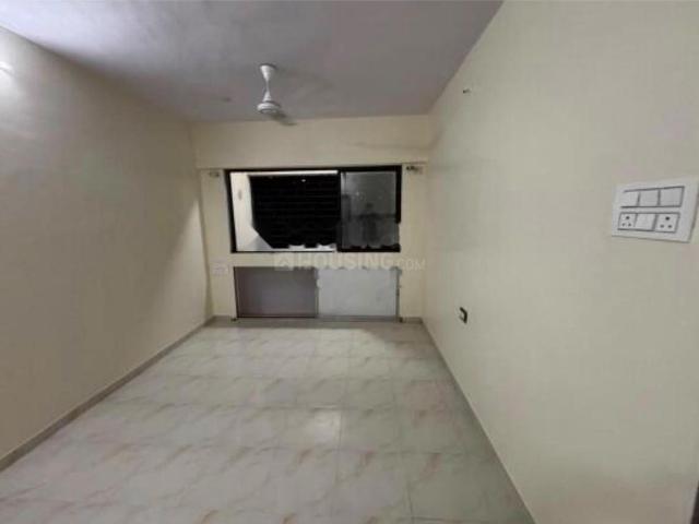 2 BHK Apartment in Goregaon East for rent Mumbai. The reference number is 20867910