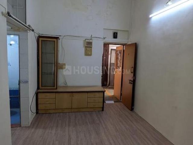 2 BHK Apartment in Goregaon East for rent Mumbai. The reference number is 20920584