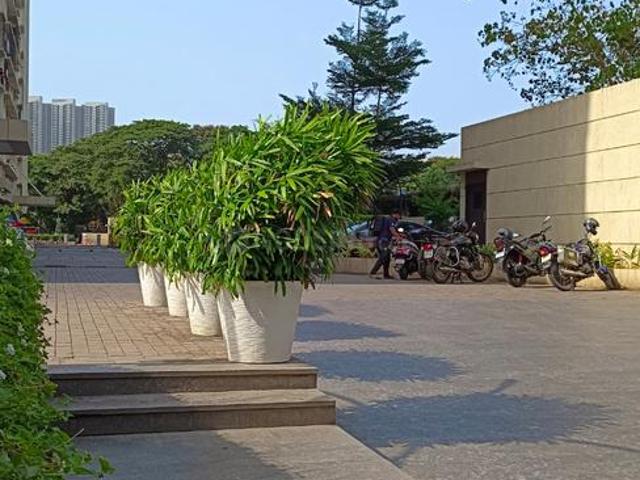 2 BHK Apartment in Goregaon East for rent Mumbai. The reference number is 20979671