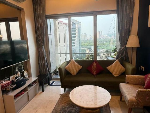 2 BHK Apartment in Goregaon East for rent Mumbai. The reference number is 20134697