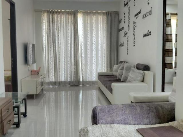 2 BHK Apartment in Goregaon East for rent Mumbai. The reference number is 20305670