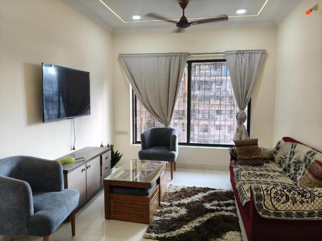 2 BHK Apartment in Goregaon East for rent Mumbai. The reference number is 20318136