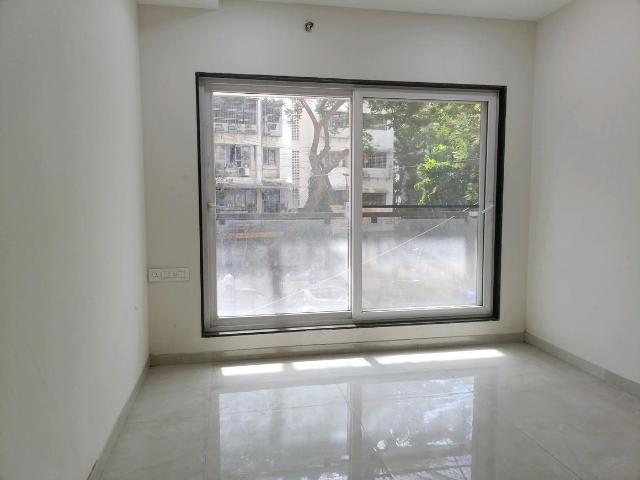 2 BHK Apartment in Goregaon East for rent Mumbai. The reference number is 20342592