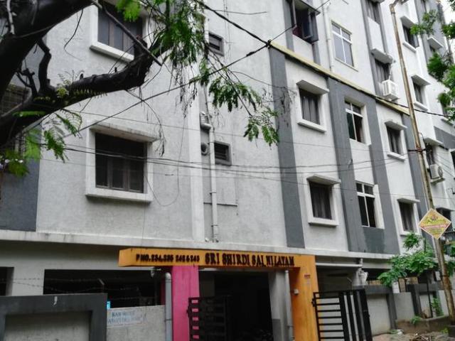 2 BHK Apartment in Goregaon East for rent Mumbai. The reference number is 20349439