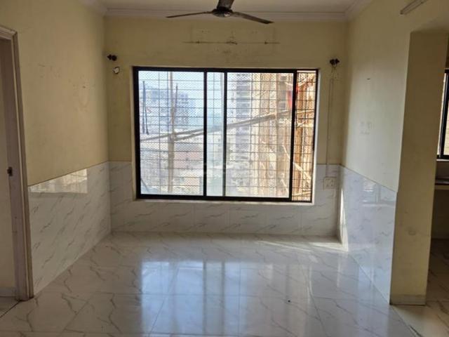 2 BHK Apartment in Goregaon East for rent Mumbai. The reference number is 20361237
