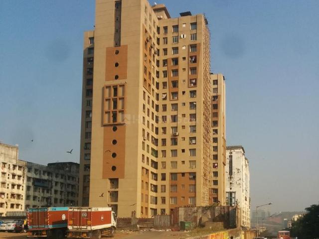 2 BHK Apartment in Goregaon East for resale Mumbai. The reference number is 6689701
