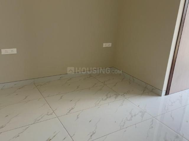 2 BHK Apartment in Goregaon East for resale Mumbai. The reference number is 14610860