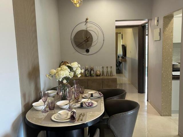 2 BHK Apartment in Goregaon East for resale Mumbai. The reference number is 19260608
