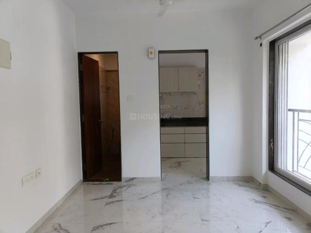 2 BHK Apartment in Goregaon East for resale Mumbai. The reference number is 19589290