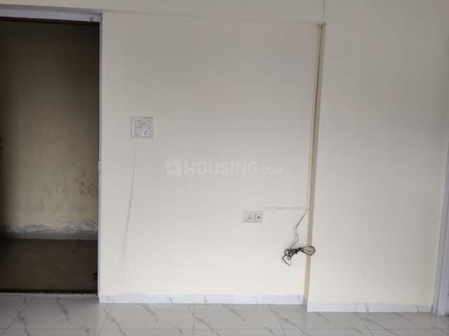 2 BHK Apartment in Goregaon East for resale Mumbai. The reference number is 19873776