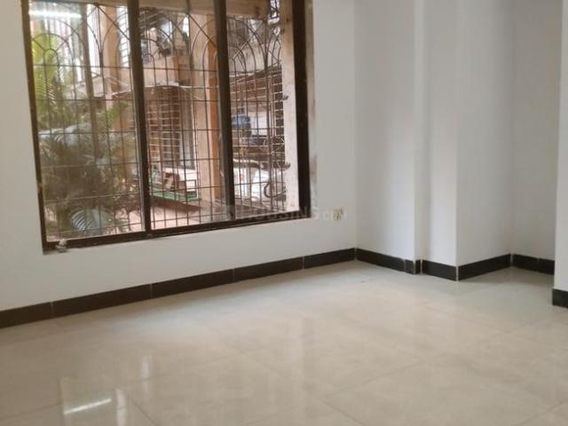 2 BHK Apartment in Goregaon East for resale Mumbai. The reference number is 19937736
