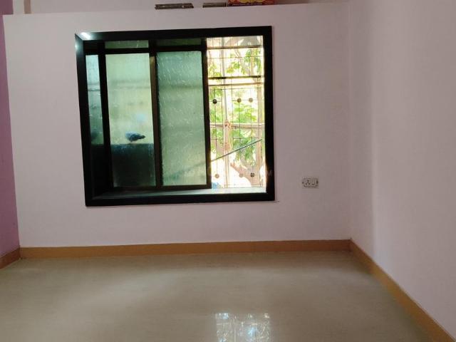 2 BHK Apartment in Goregaon East for resale Mumbai. The reference number is 20248848