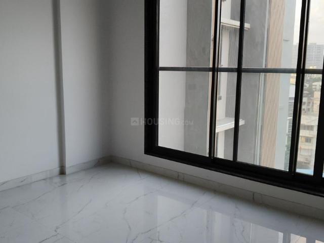 2 BHK Apartment in Goregaon East for resale Mumbai. The reference number is 20361070