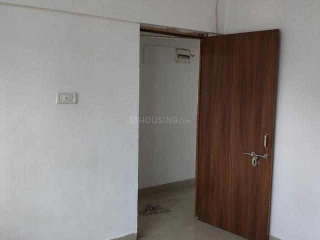 2 BHK Apartment in Goregaon East for resale Mumbai. The reference number is 20703344