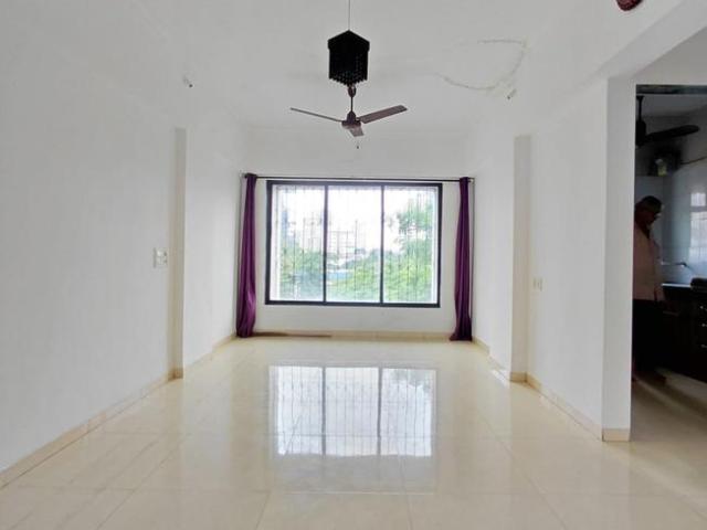2 BHK Apartment in Goregaon East for resale Mumbai. The reference number is 20853336