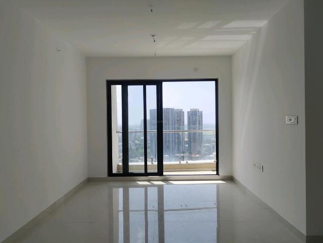 2 BHK Apartment in Goregaon West for rent Mumbai. The reference number is 12718323