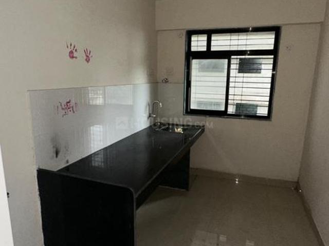 2 BHK Apartment in Goregaon West for rent Mumbai. The reference number is 17566582
