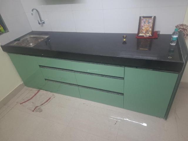 2 BHK Apartment in Goregaon West for rent Mumbai. The reference number is 18954816
