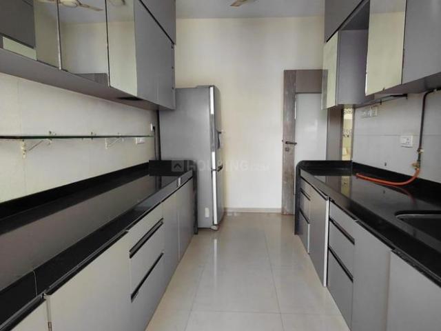 2 BHK Apartment in Goregaon West for rent Mumbai. The reference number is 19728556