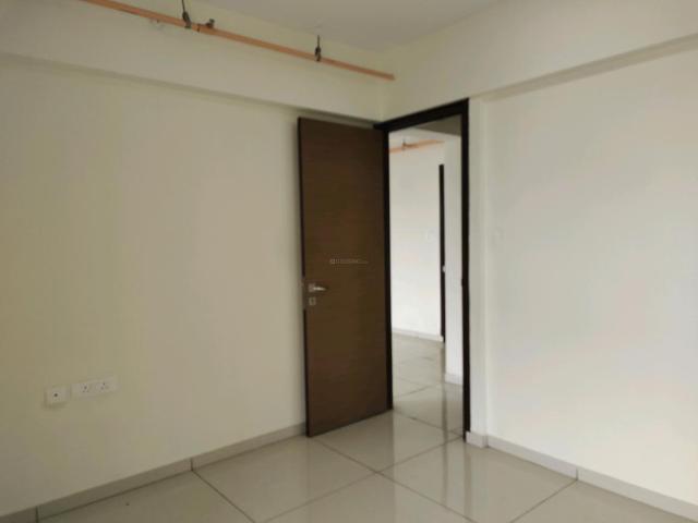 2 BHK Apartment in Goregaon West for rent Mumbai. The reference number is 19846636