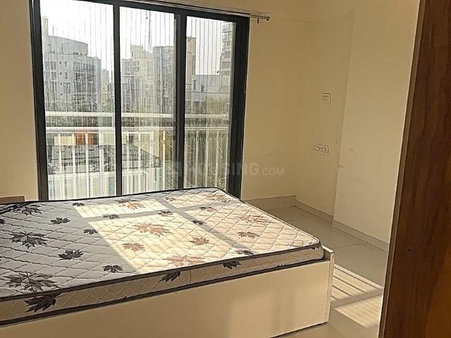 2 BHK Apartment in Goregaon West for rent Mumbai. The reference number is 19852394