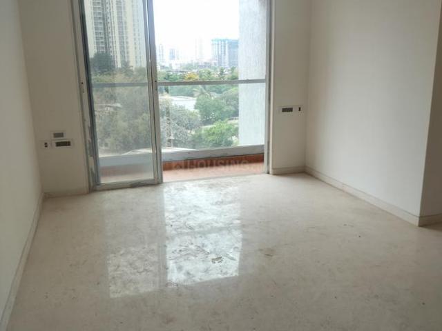 2 BHK Apartment in Goregaon West for rent Mumbai. The reference number is 19880678