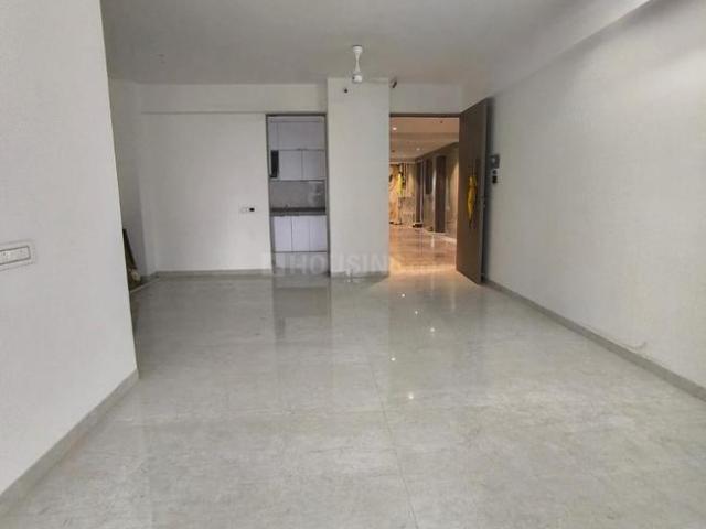 2 BHK Apartment in Goregaon West for rent Mumbai. The reference number is 19045739