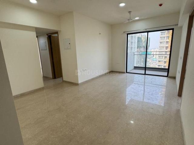 2 BHK Apartment in Goregaon West for rent Mumbai. The reference number is 19118175