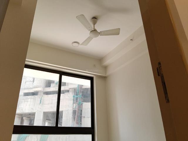 2 BHK Apartment in Goregaon West for rent Mumbai. The reference number is 20452093