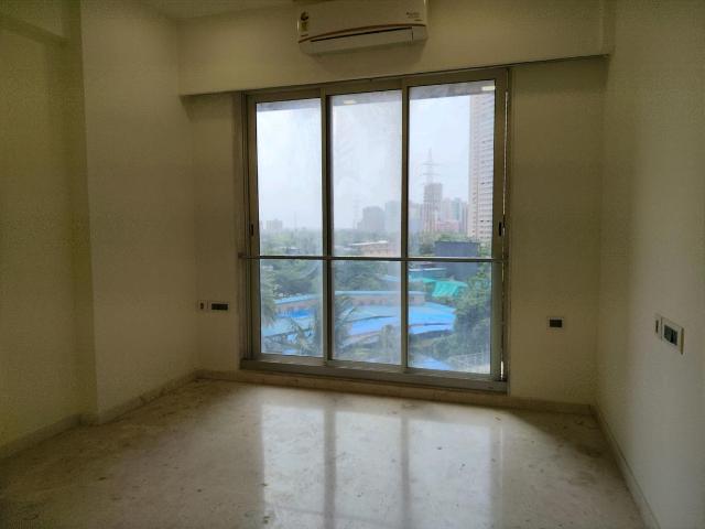 2 BHK Apartment in Goregaon West for rent Mumbai. The reference number is 20674732