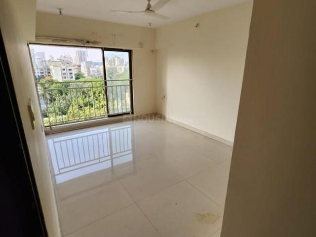 2 BHK Apartment in Goregaon West for rent Mumbai. The reference number is 20741799