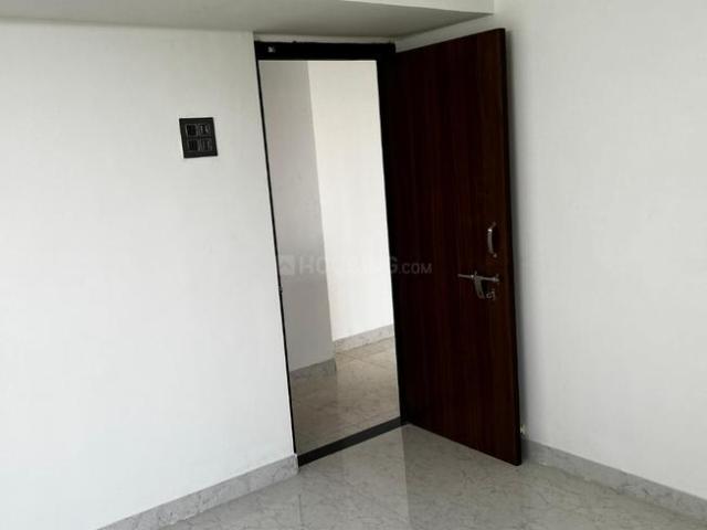 2 BHK Apartment in Goregaon West for rent Mumbai. The reference number is 20027914