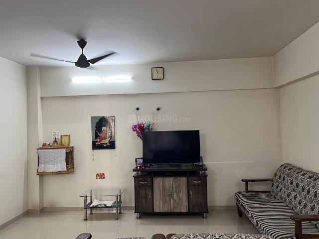 2 BHK Apartment in Goregaon West for rent Mumbai. The reference number is 20031048