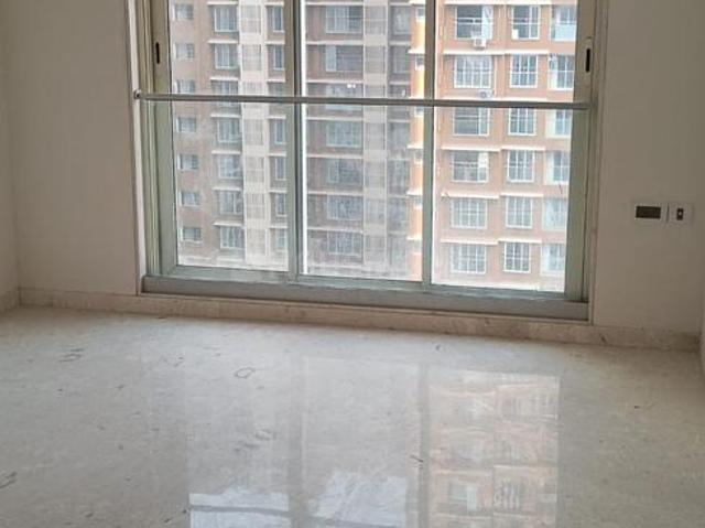 2 BHK Apartment in Goregaon West for rent Mumbai. The reference number is 20053818
