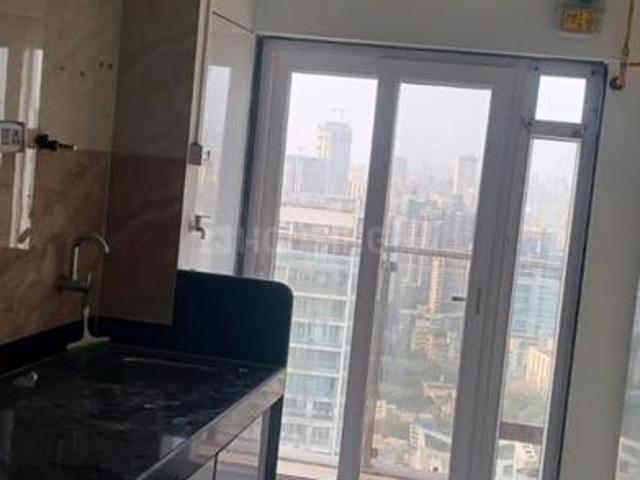 2 BHK Apartment in Goregaon West for rent Mumbai. The reference number is 20077570