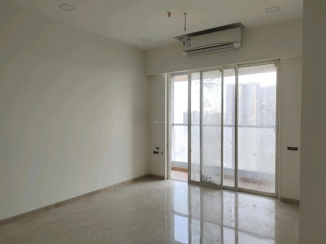 2 BHK Apartment in Goregaon West for rent Mumbai. The reference number is 20127613
